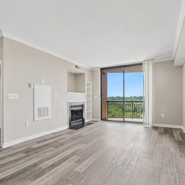 https://my.matterport.com/show/?m=5Ae6NasrncQ